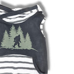 Load image into Gallery viewer, Bigfoot hooded tank size 6-9
