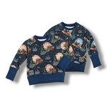 Load image into Gallery viewer, Moon bear/fox basic pullover
