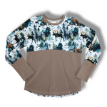 Load image into Gallery viewer, Watercolor Wildlife Curved Hem Dolman
