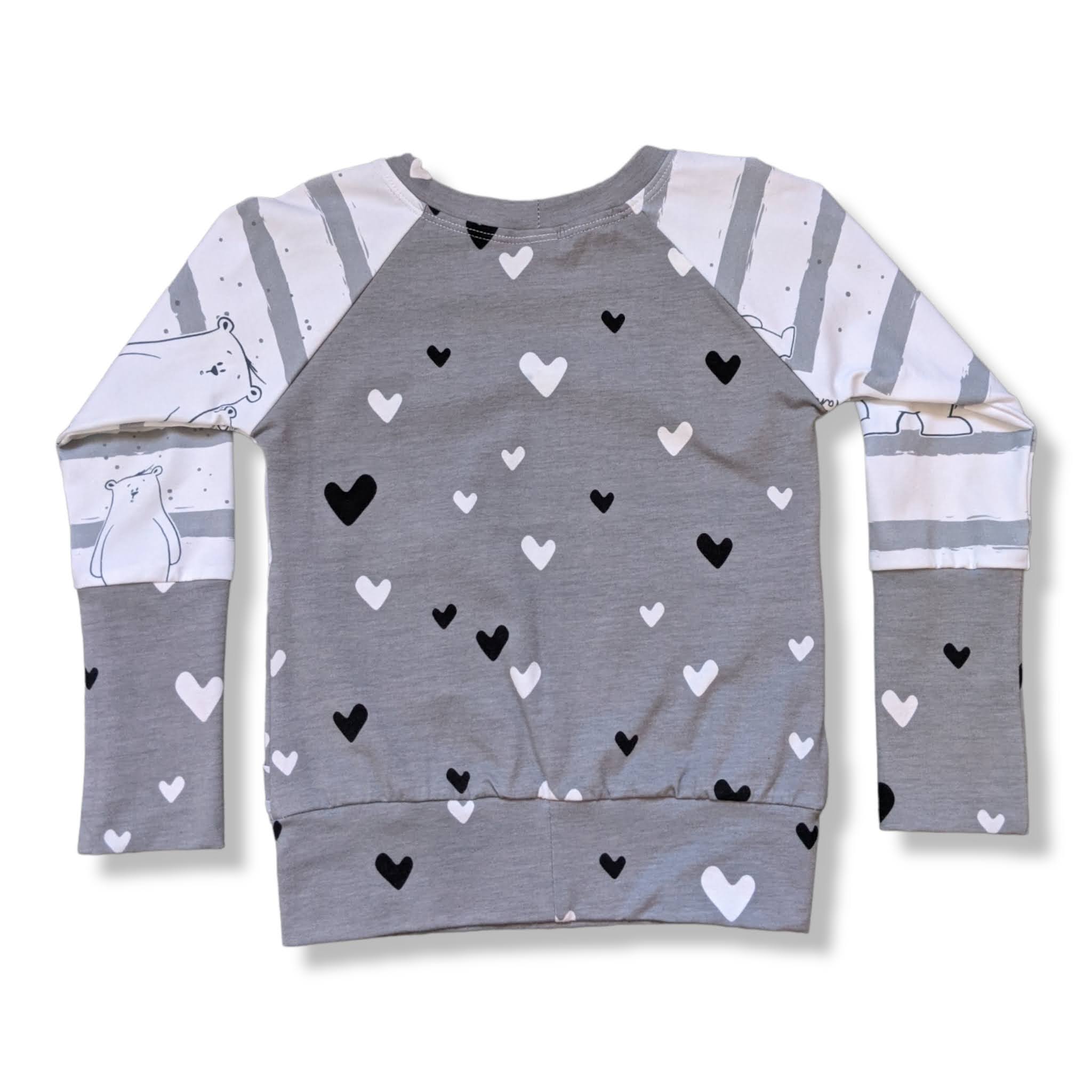 3-6T Polar Bear & Hearts Pocket Pullover