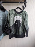 Load image into Gallery viewer, 9-12Y SB Bear Green Trees Pullover
